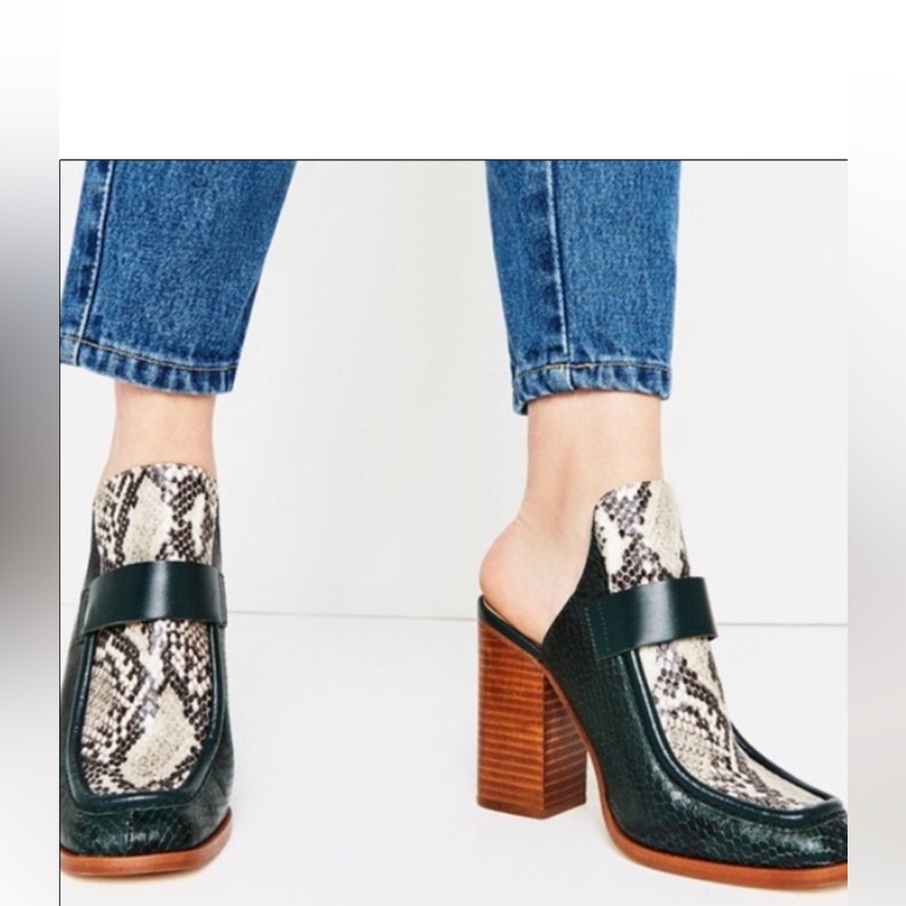 Snakeprint Mules
